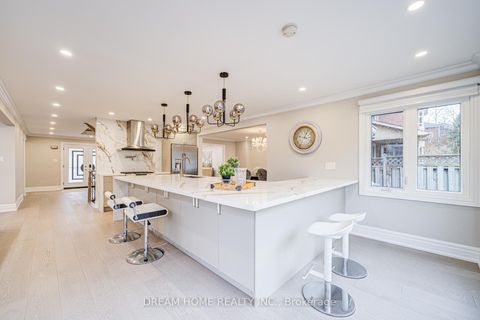 Photo 9 at 352 Kennedy Street W, Aurora Heights, Aurora