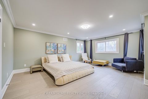Photo 18 at 352 Kennedy Street W, Aurora Heights, Aurora