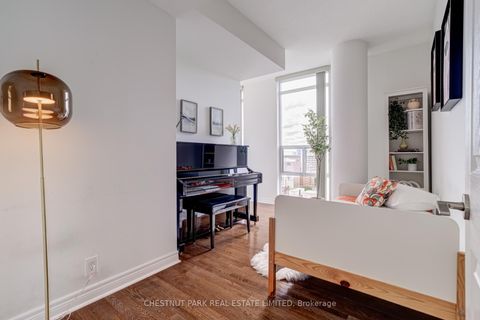 Photo 12 at 1711 - 736 Spadina Avenue, University, Toronto