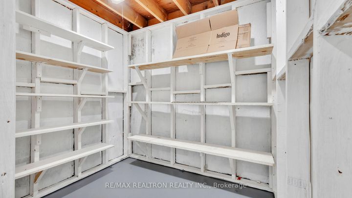 Photo 45 at 20 Lallien Drive, Bond Head, Bradford West Gwillimbury