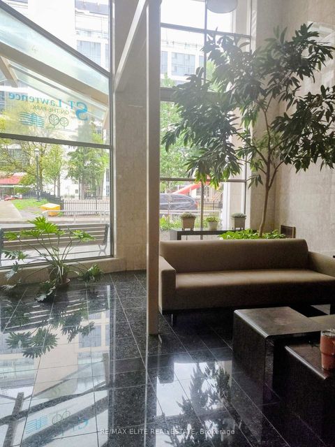 Photo 1 at 323 - 65 Scadding Avenue, Waterfront Communities C8, Toronto