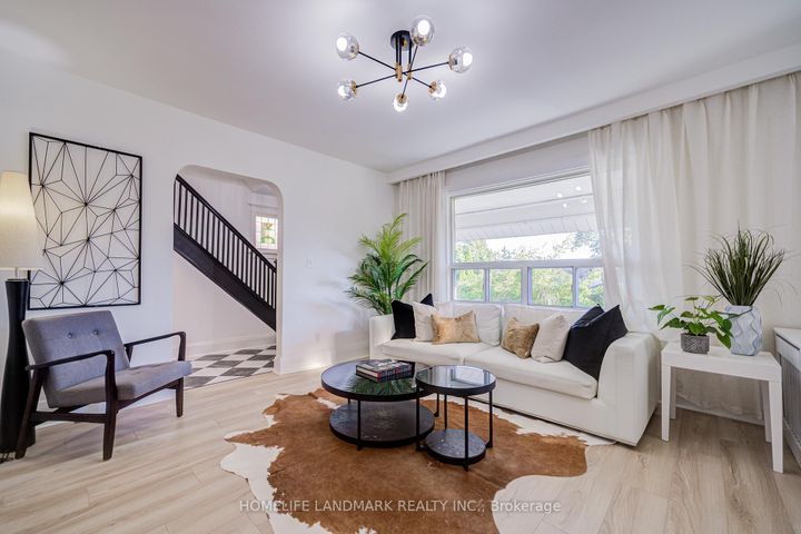 Photo 6 at 5 Beachview Crescent, Danforth, Toronto