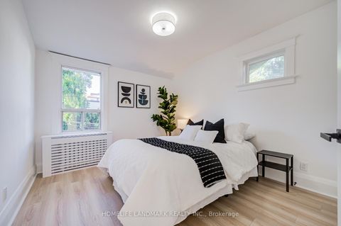Photo 23 at 5 Beachview Crescent, Danforth, Toronto