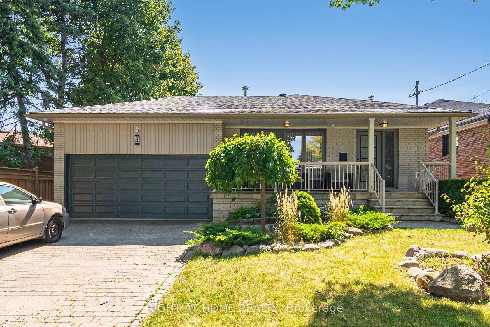 3 Lethbridge Avenue, The Westway, Toronto 