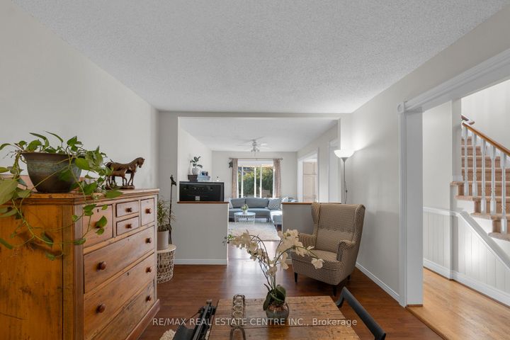 Photo 10 at 21 Watson Road, Georgetown, Halton Hills