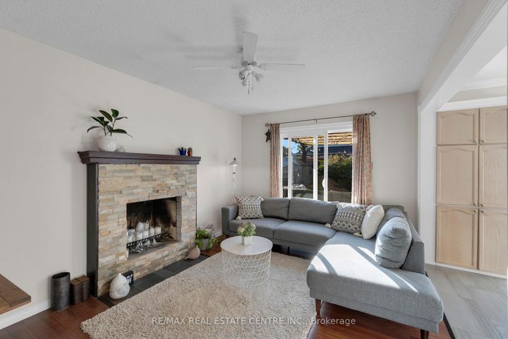 Photo 12 at 21 Watson Road, Georgetown, Halton Hills