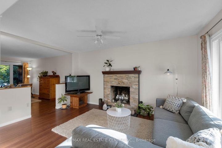 Photo 13 at 21 Watson Road, Georgetown, Halton Hills