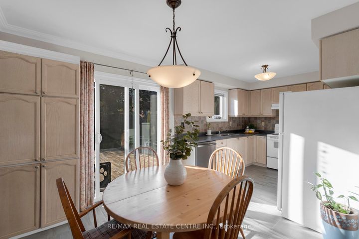 Photo 18 at 21 Watson Road, Georgetown, Halton Hills