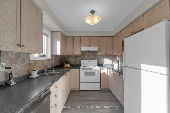 Photo 21 at 21 Watson Road, Georgetown, Halton Hills