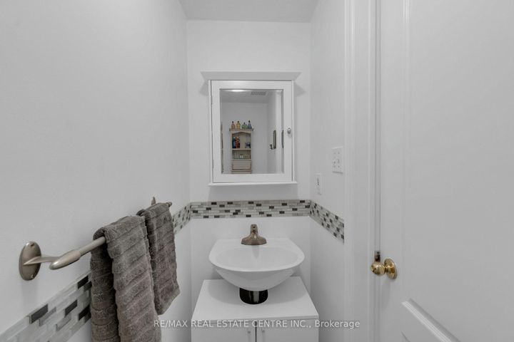 Photo 24 at 21 Watson Road, Georgetown, Halton Hills