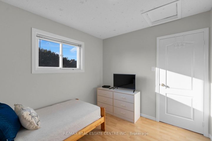 Photo 31 at 21 Watson Road, Georgetown, Halton Hills