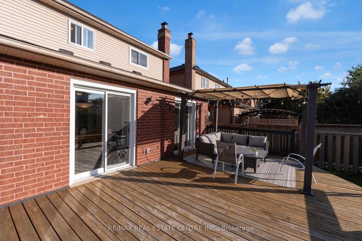 Photo 41 at 21 Watson Road, Georgetown, Halton Hills