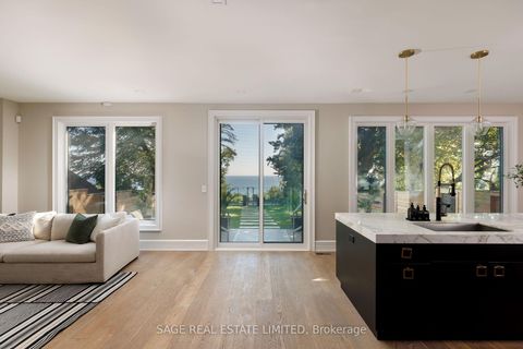 Photo 9 at 79 Fishleigh Drive, Cliffside, Toronto
