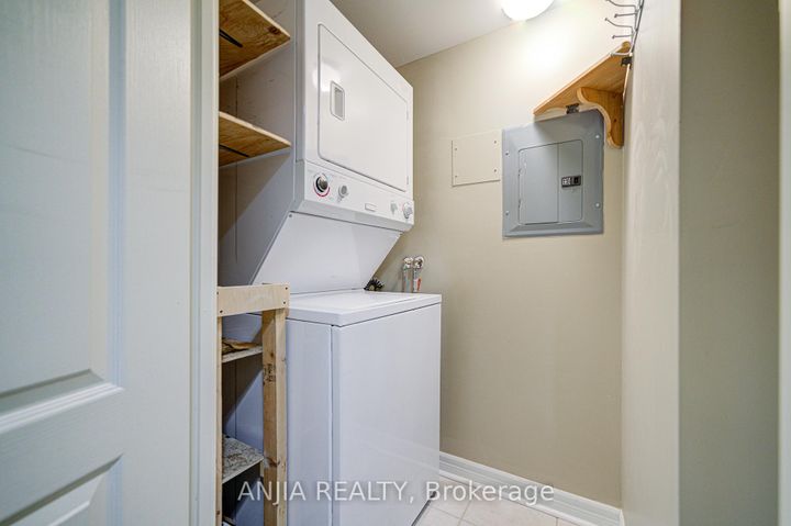 Photo 14 at 908 - 1 Rean Drive, Bayview Village, Toronto