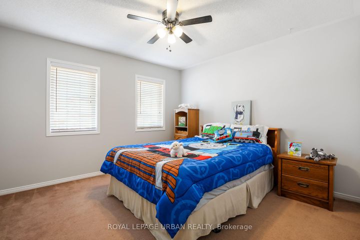 Photo 23 at 1081 Keswick Court, Pinecrest, Oshawa