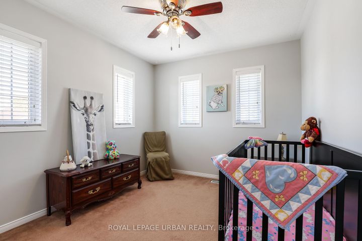 Photo 24 at 1081 Keswick Court, Pinecrest, Oshawa