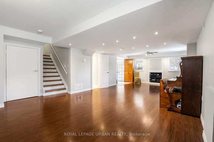 Photo 32 at 1081 Keswick Court, Pinecrest, Oshawa