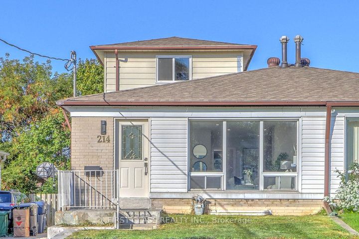 Photo 1 at 214 Linden Avenue, Kennedy Park, Toronto
