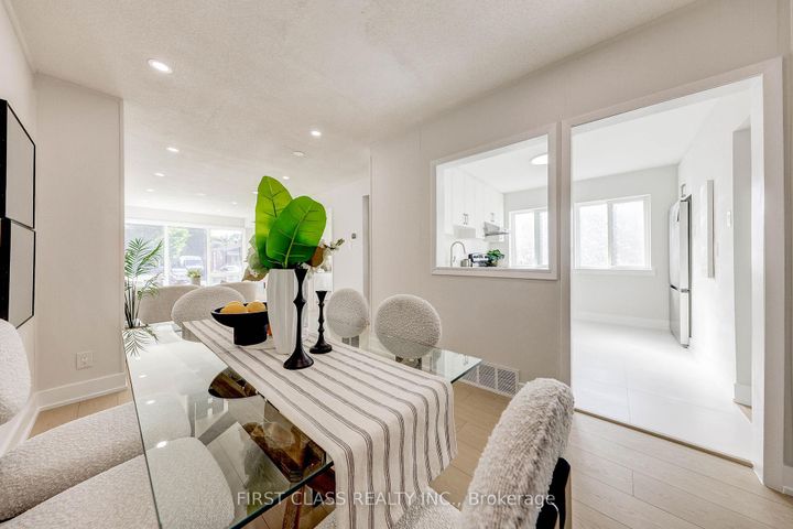 Photo 6 at 214 Linden Avenue, Kennedy Park, Toronto