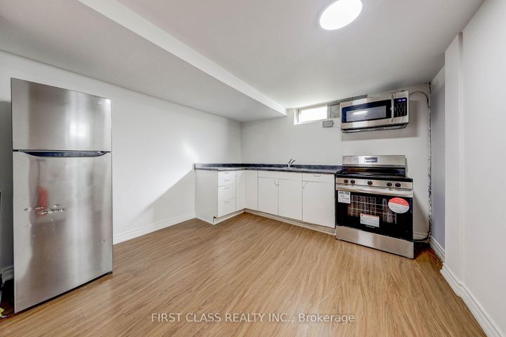 Photo 25 at 214 Linden Avenue, Kennedy Park, Toronto