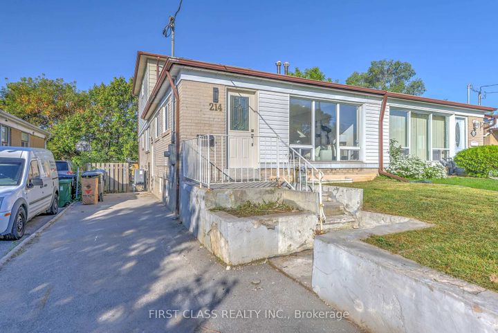 Photo 33 at 214 Linden Avenue, Kennedy Park, Toronto
