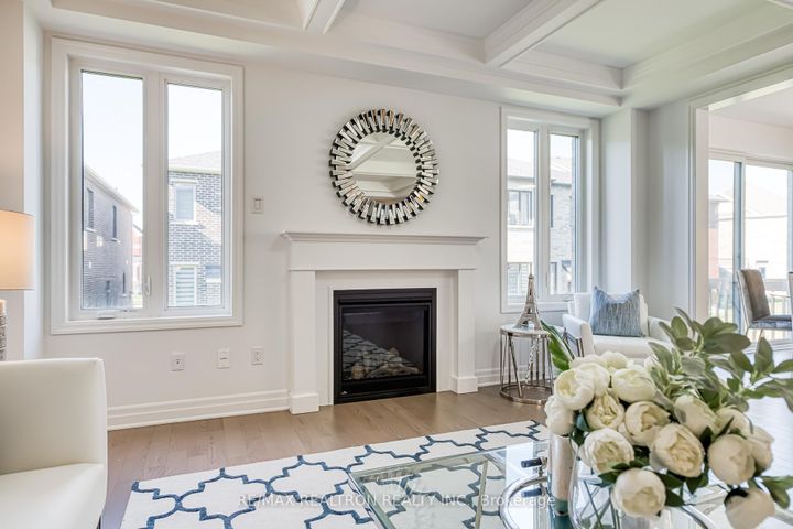 Photo 16 at 63 Greenridge Crescent, Victoria Square, Markham