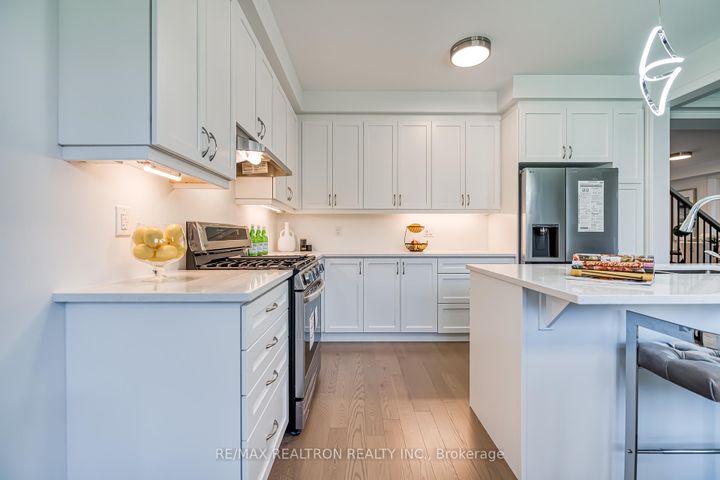 Photo 28 at 63 Greenridge Crescent, Victoria Square, Markham
