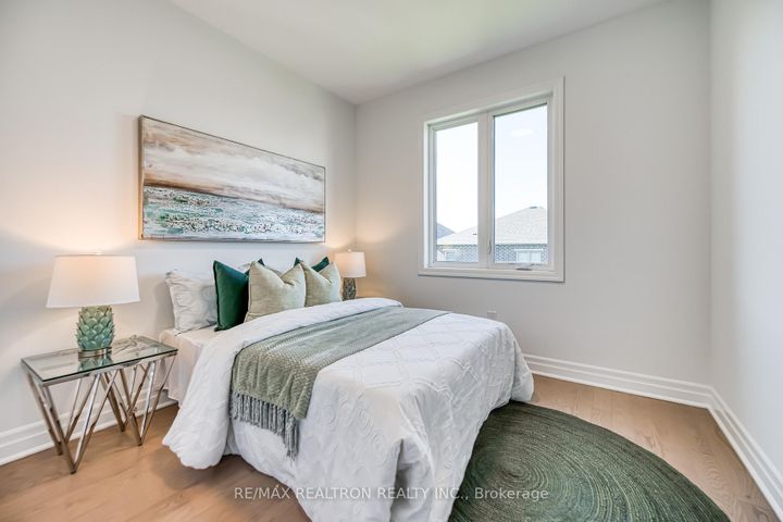 Photo 34 at 63 Greenridge Crescent, Victoria Square, Markham
