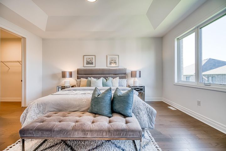 Photo 41 at 63 Greenridge Crescent, Victoria Square, Markham