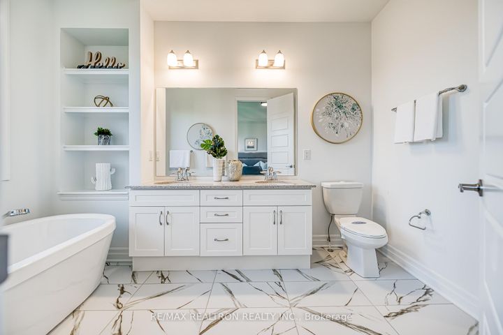 Photo 43 at 63 Greenridge Crescent, Victoria Square, Markham