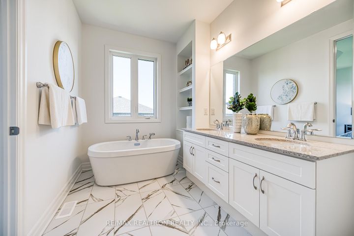 Photo 44 at 63 Greenridge Crescent, Victoria Square, Markham