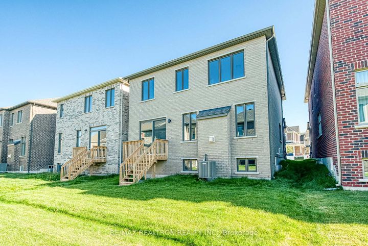 Photo 48 at 63 Greenridge Crescent, Victoria Square, Markham