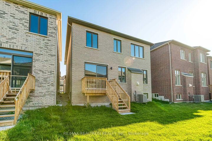 Photo 49 at 63 Greenridge Crescent, Victoria Square, Markham