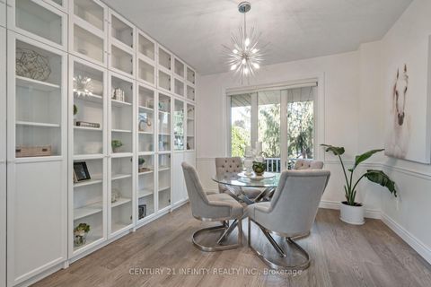 Photo 5 at 973 Mountview Court, Pinecrest, Oshawa