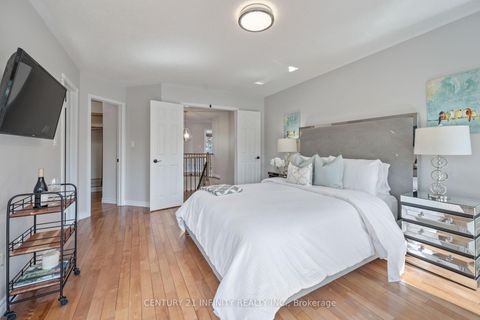 Photo 23 at 973 Mountview Court, Pinecrest, Oshawa