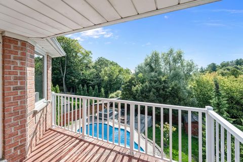 Photo 26 at 973 Mountview Court, Pinecrest, Oshawa