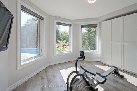 Photo 36 at 973 Mountview Court, Pinecrest, Oshawa