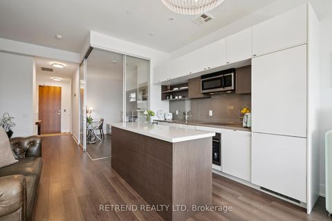 Photo 8 at 610 - 111 St Clair Avenue W, St. Clair, Toronto