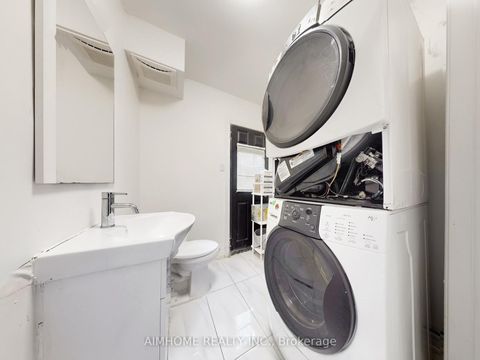 Photo 18 at 61 Talbot Road, Newtonbrook West, Toronto