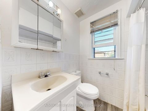 Photo 30 at 61 Talbot Road, Newtonbrook West, Toronto