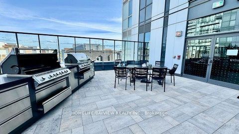 Photo 19 at #512 - 38 Honeycrisp Crescent N, Vaughan Corporate Centre, Vaughan