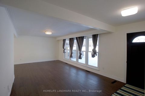 Photo 4 at 11 Uplands Avenue, Uplands, Vaughan