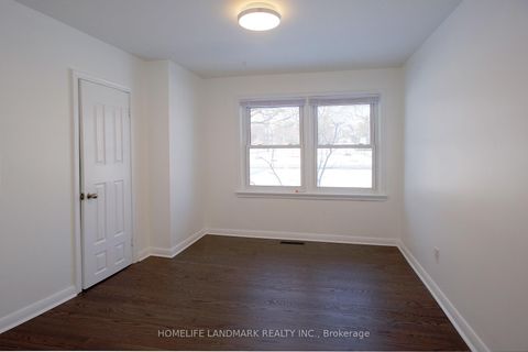 Photo 9 at 11 Uplands Avenue, Uplands, Vaughan