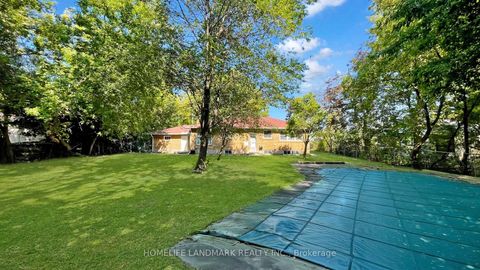 Photo 36 at 11 Uplands Avenue, Uplands, Vaughan
