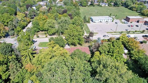 Photo 44 at 11 Uplands Avenue, Uplands, Vaughan
