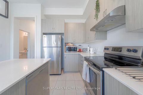 Photo 3 at 179 Carpaccio Avenue, Vellore Village, Vaughan