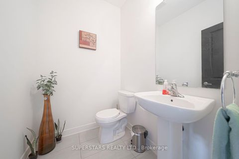 Photo 15 at 179 Carpaccio Avenue, Vellore Village, Vaughan