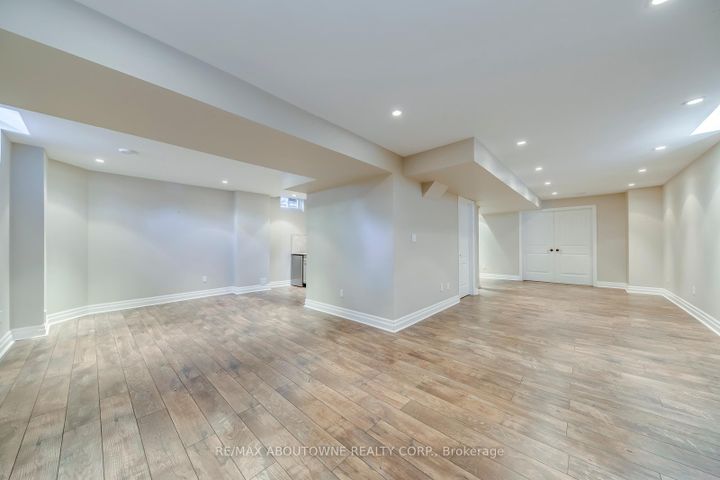 Photo 43 at 2491 Logan Avenue, RO River Oaks, Oakville