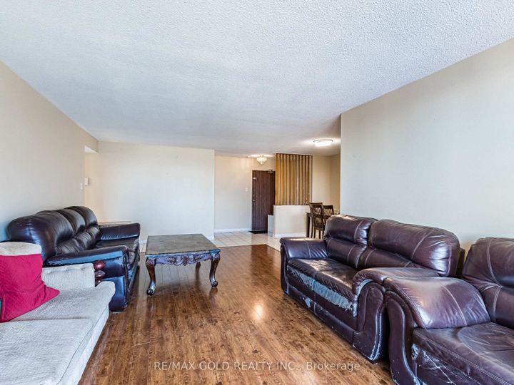 Photo 13 at 1010 - 17 Knightsbridge Road, Queen Street Corridor, Brampton