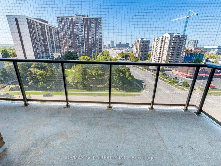 Photo 44 at 1010 - 17 Knightsbridge Road, Queen Street Corridor, Brampton